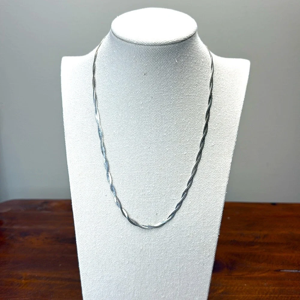 Vintage Sterling Silver Twisted Braid Herringbone Necklace